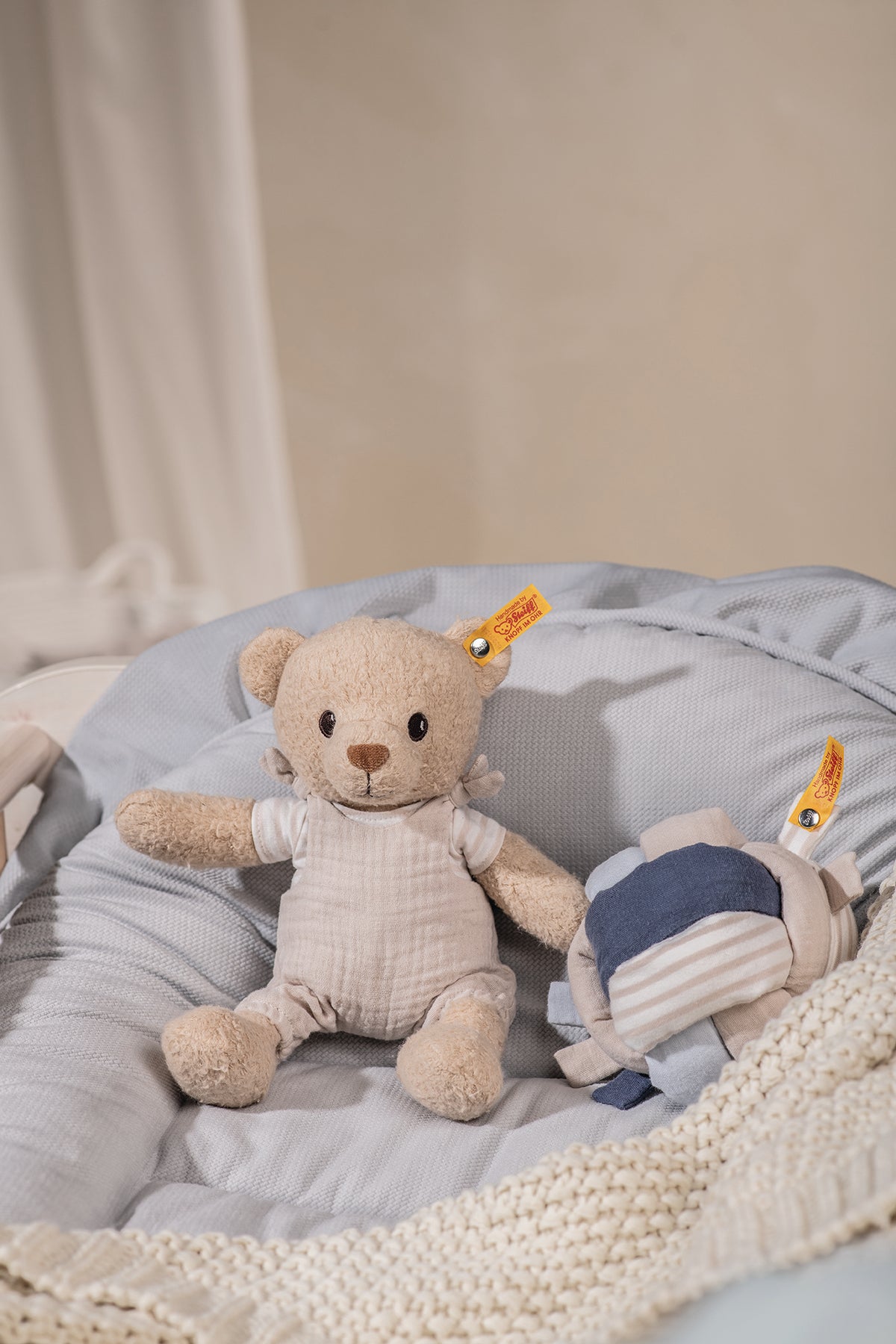Steiff GOTS-nallen Noah